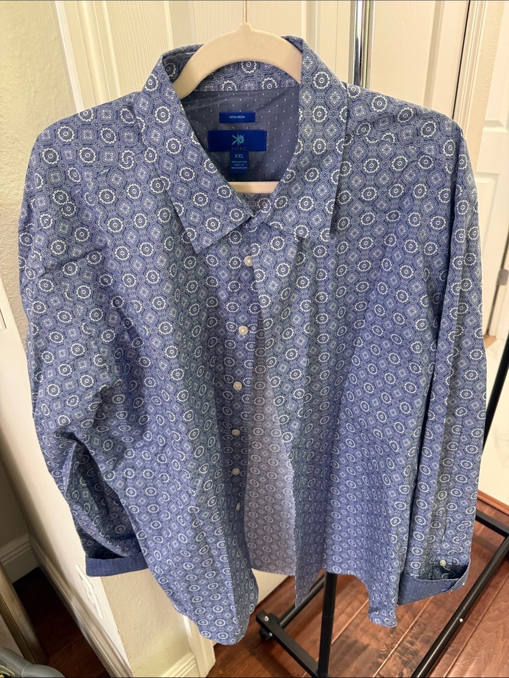 Egara Blue Medallion Print Button-Down Shirt